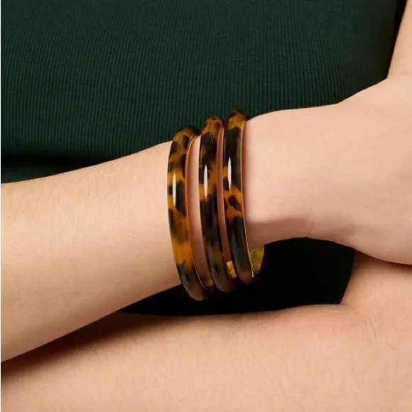 NWOT Set Of Three Julie Vos Madison Tortoiseshell Statement Bangles